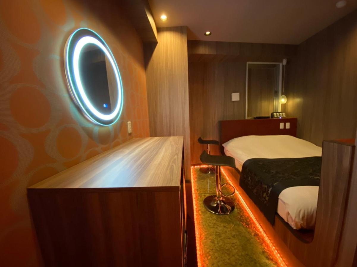 Hotel The Hotel Shinjuku (Adults Only) Tokio Buitenkant foto