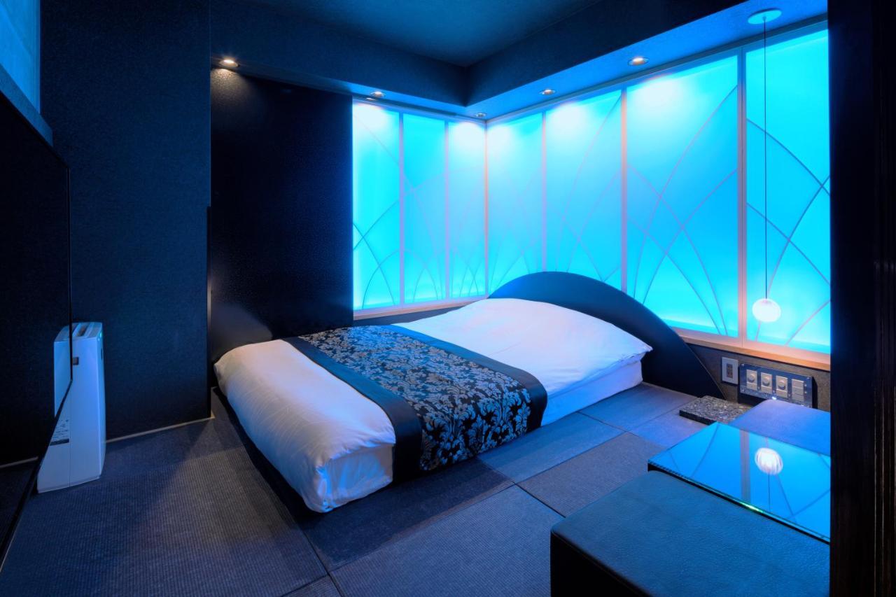 Hotel The Hotel Shinjuku (Adults Only) Tokio Buitenkant foto