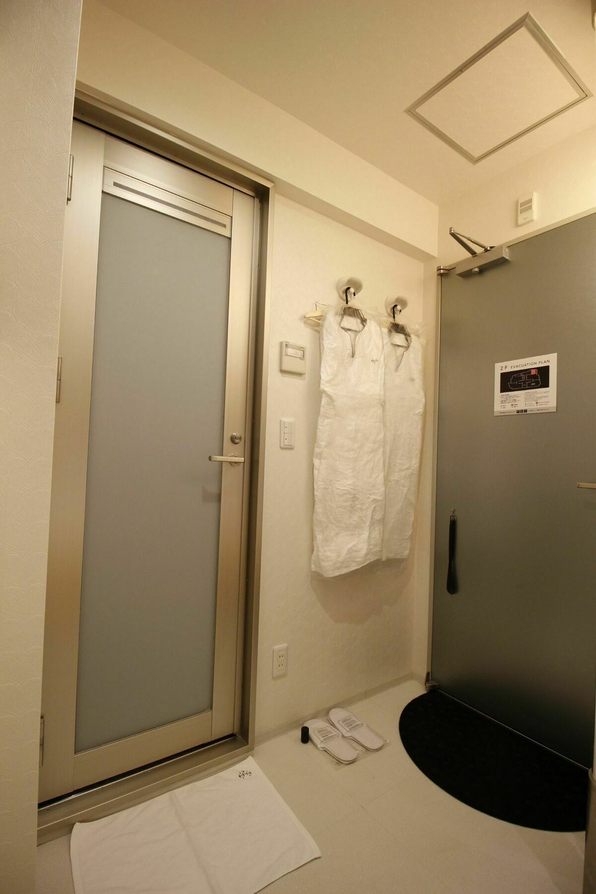 Hotel The Hotel Shinjuku (Adults Only) Tokio Buitenkant foto