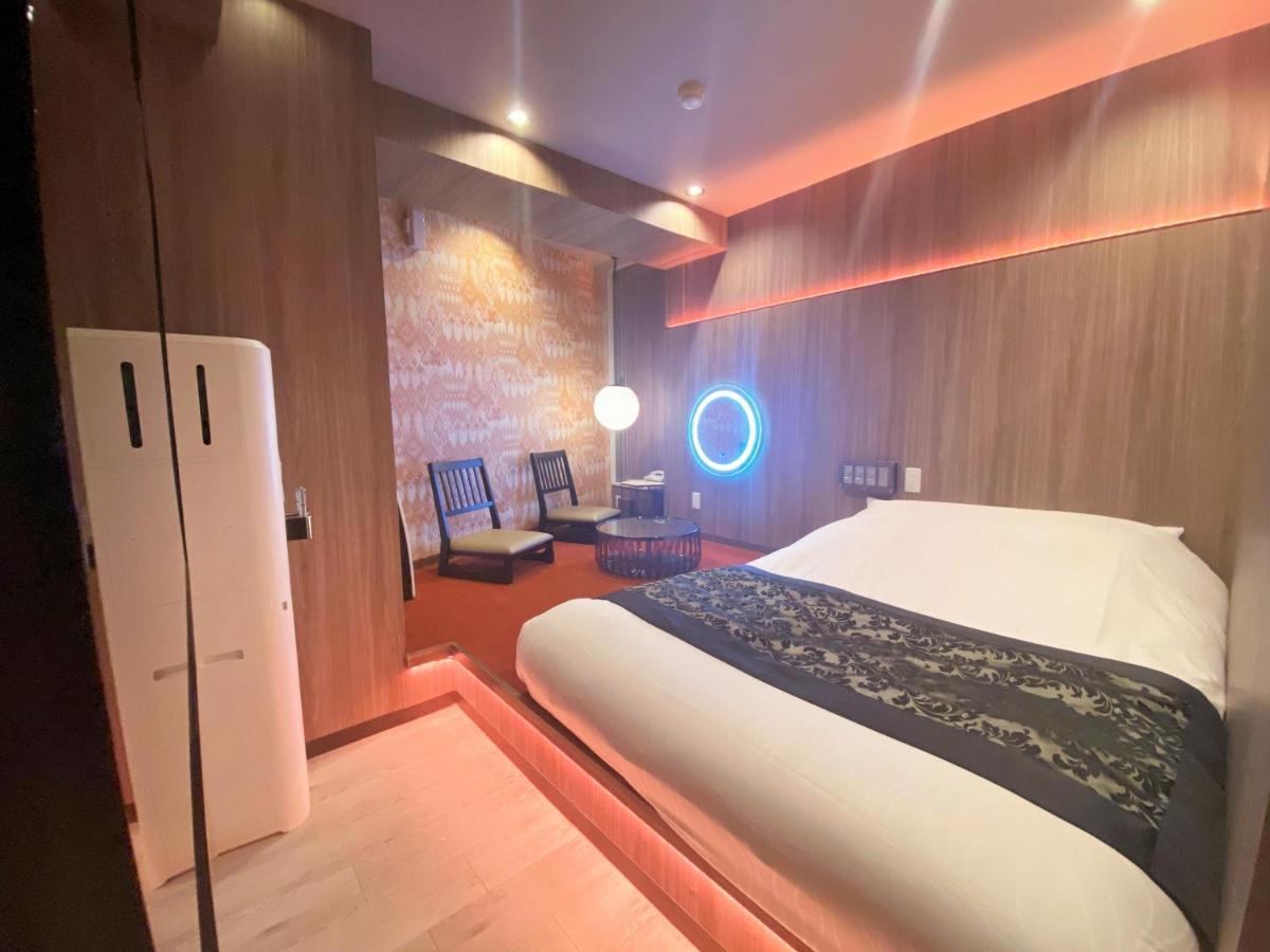 Hotel The Hotel Shinjuku (Adults Only) Tokio Buitenkant foto